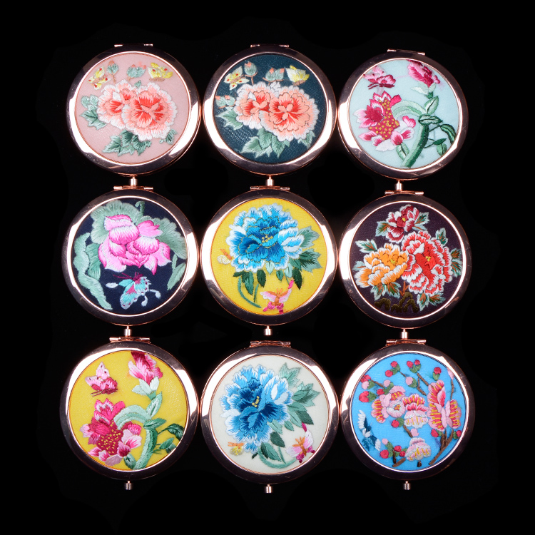 日照化妆随身镜精品出国送礼刺绣中国风古风摄影 手绣镜子